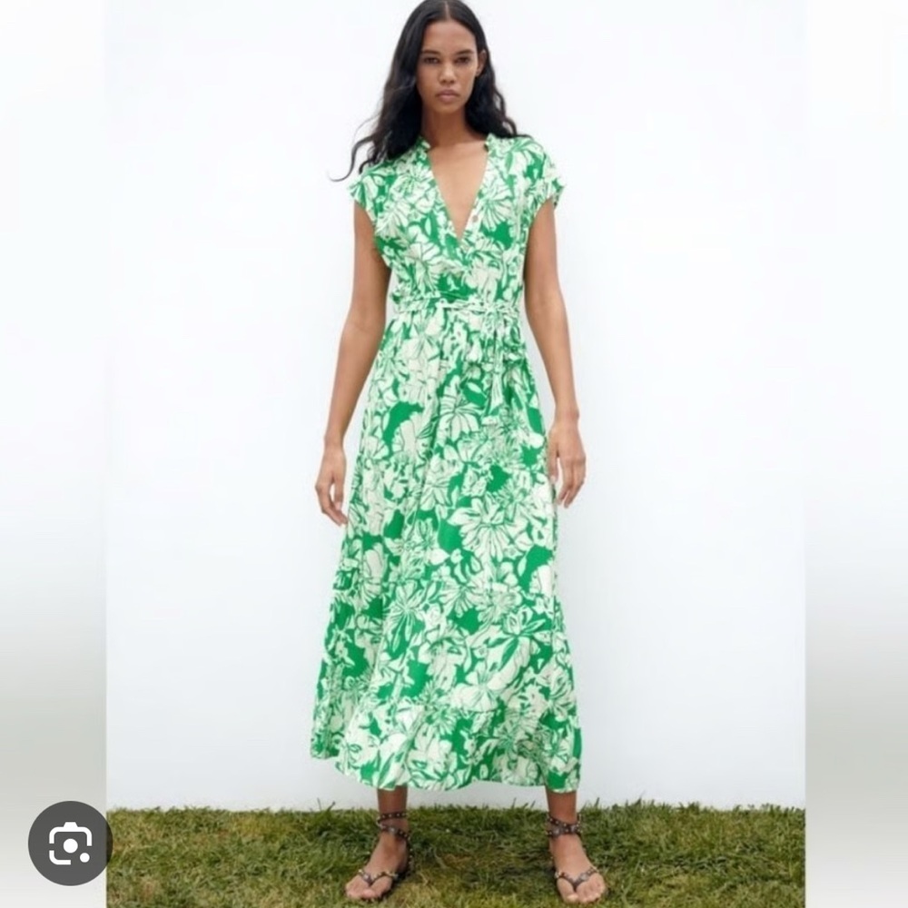 Zara Green and White Floral Maxi Dress New without tags